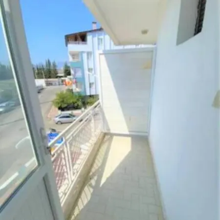 Central Cozy Flat Fully Furnished 331-3