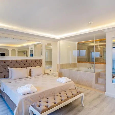 Aria Resort & Spa-3