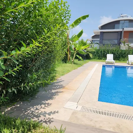 Incredible Luxury Villa 3 Bedrooms And A Hall-2