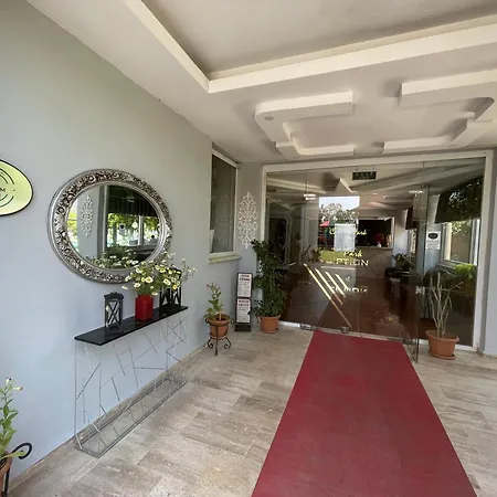 Castle Park Hotel-2