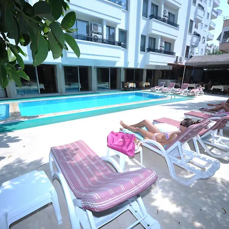 Suite Laguna Otel-3