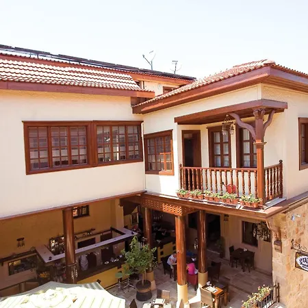 Cicerone Lodge Hotel-2