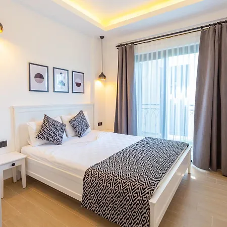 Lobelya Suites-3