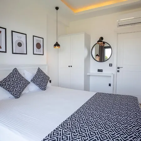 Lobelya Suites-2