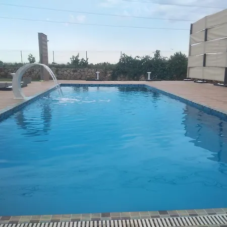 Sakin Bir Ortamda 3 Odali Villa-3