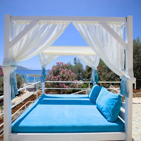 Blanca Beach Hotel-2