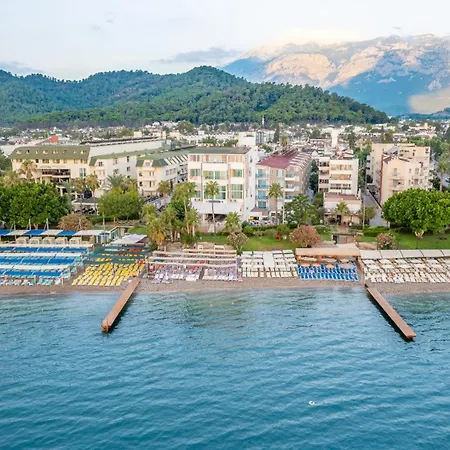 Viking Beach Hotel&Spa-3