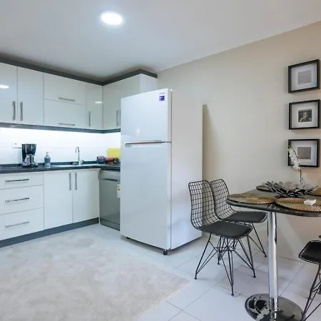Excellent Flat Near Hadrian'S Gate-3