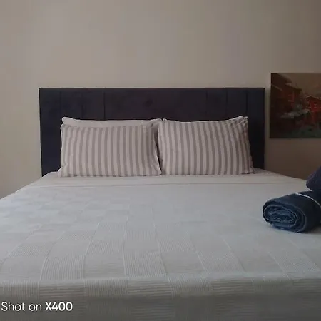 8 Kisilik Konforlu Ve Ferah Bir Villa-3