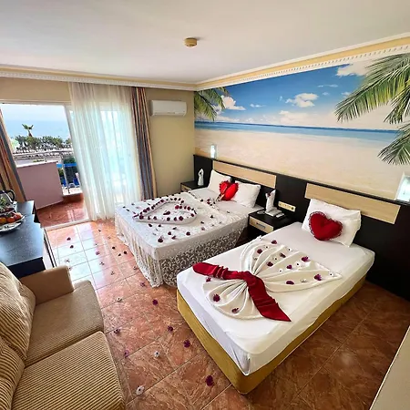 First Class Hotel-3