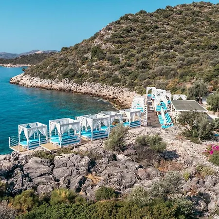 Blanca Beach Hotel-3