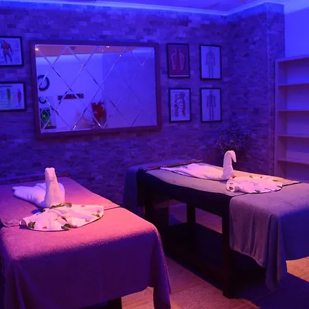 Almera Park Apart Hotel-3