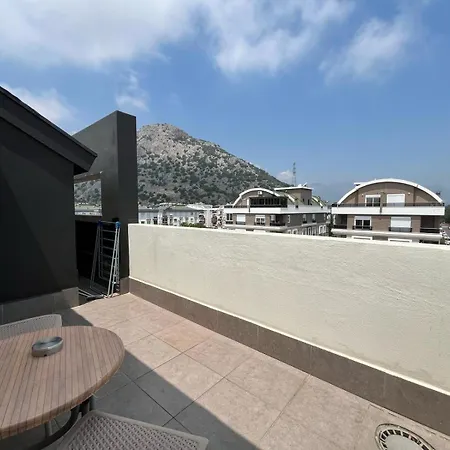 Golden World Suite Hotel-2
