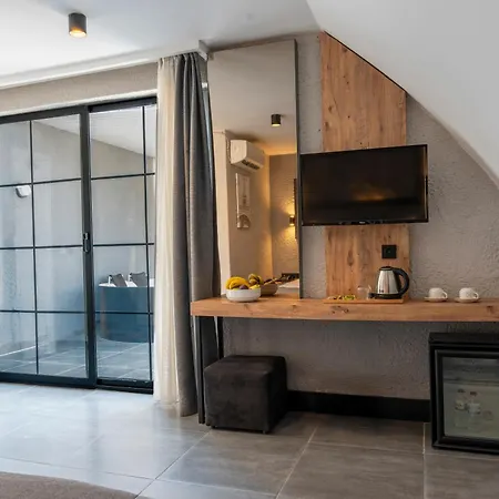 Mielo Lara Hotel-3