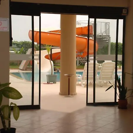 Mikado Hotel-2