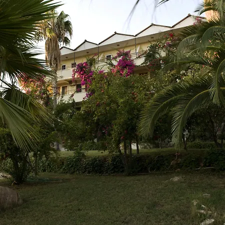 Pataros Hotel-3