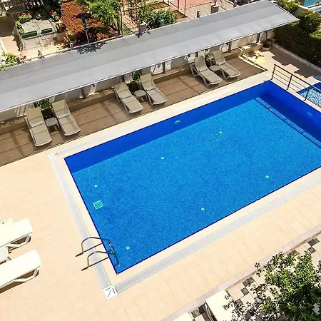 Roma Residence - Emir Gursu Houses B-2