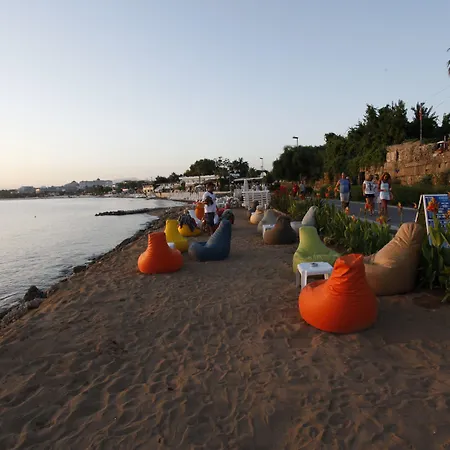 Kuba Beach Hotel-3