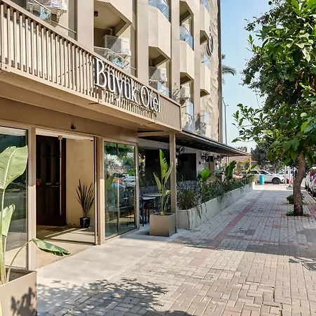 Bueyuek Hotel (Adults Only)-2