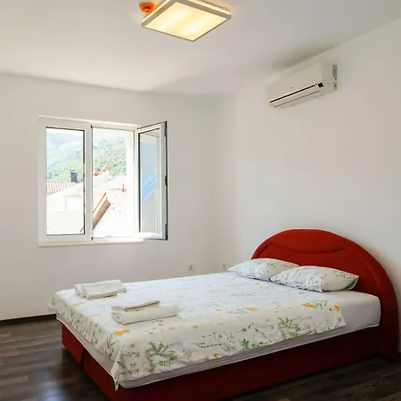 Iris Apart Hotel-2