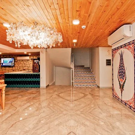 Dam Hotel Lara-2