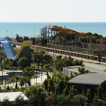 Mina Apart Otel Kundu-3
