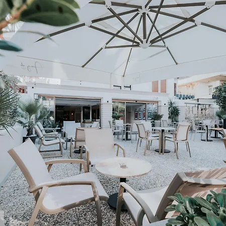 Angelo Coffee Suites-2