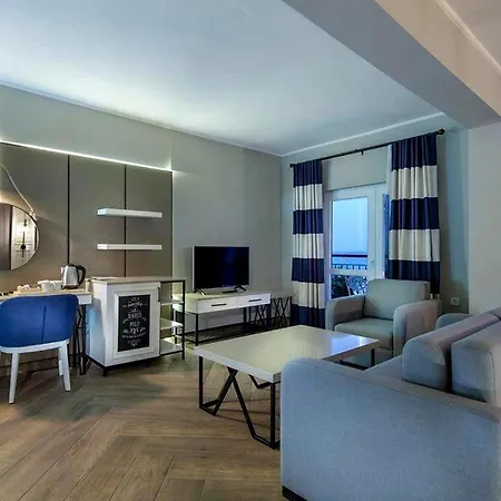 Club Marco Polo-2
