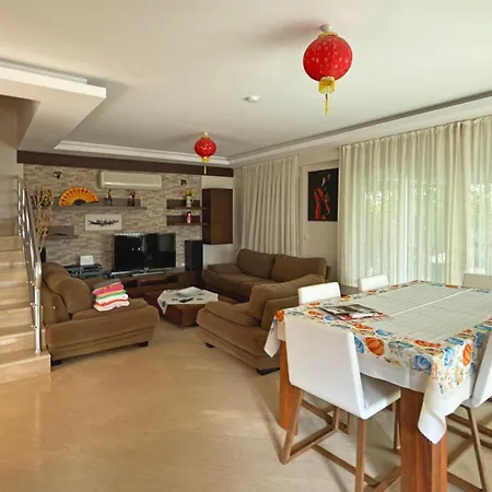 Paradise Town Villa Premium-2