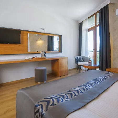 Qinn Hotel-2
