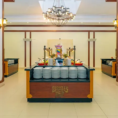 Pirates Beach Club-3