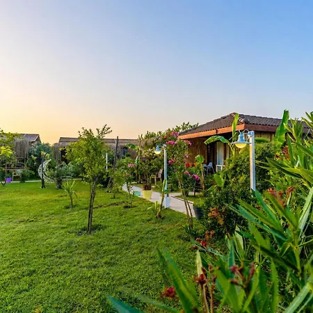 Izgen Bungalows-3