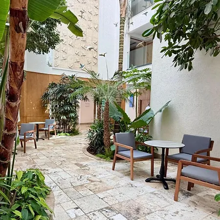 Blue Wave Suite Hotel-2