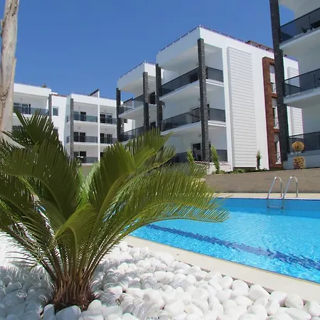 Side Felicia Residence-3
