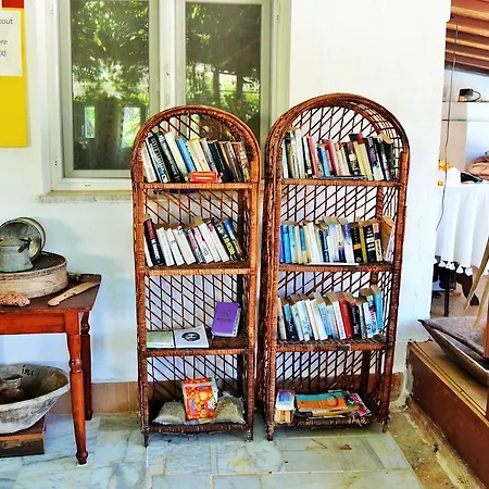 Zeybek 1 Pension-2