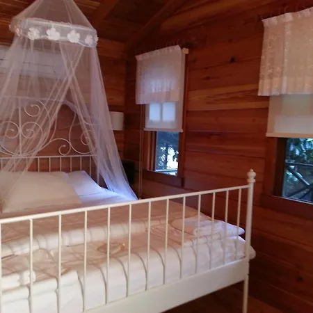 Portalimo Lodge Hotel - Adult Only +12-3