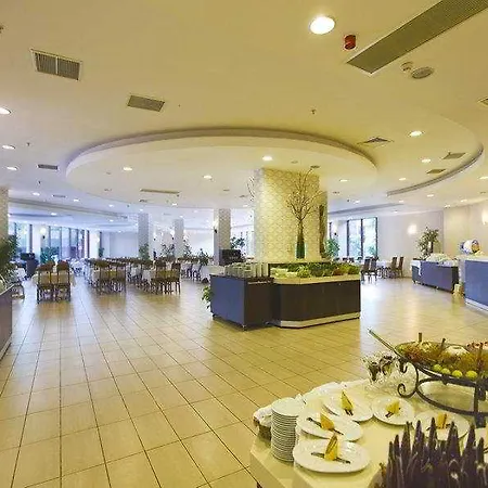 Perre La Mer Resort & Spa-2