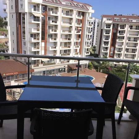 1+1Apartment Vid Basseyn 5-Iy Etaj.-3