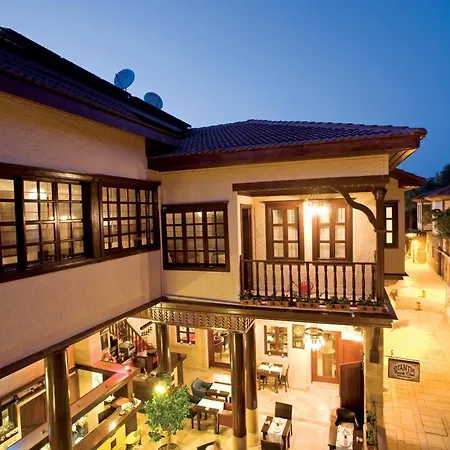 Cicerone Lodge Hotel-3
