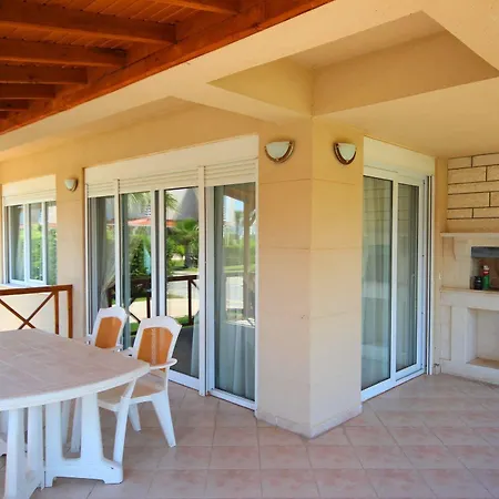 Paradise Town - Villa Sean-3