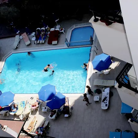 Aroma Hotel-3