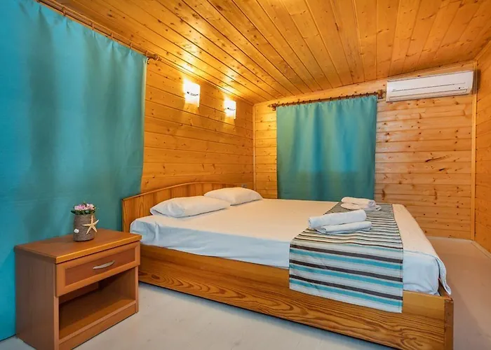 Likya Yanartas Bungalow & Apart Çıralı