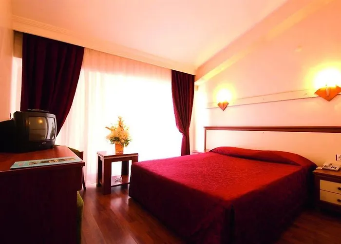Carelta Beach Hotel Kemer