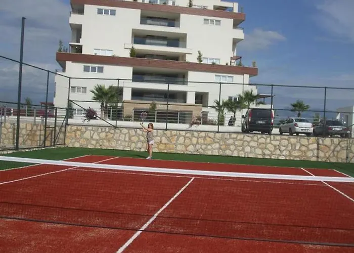 Babylon Bliss 3 Bed 3 Bath Duplex Home With Private Pool Sidé acceptant les animaux