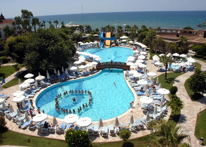 Palmeras Beach Hotel Ultra All Inclusive Konaklı