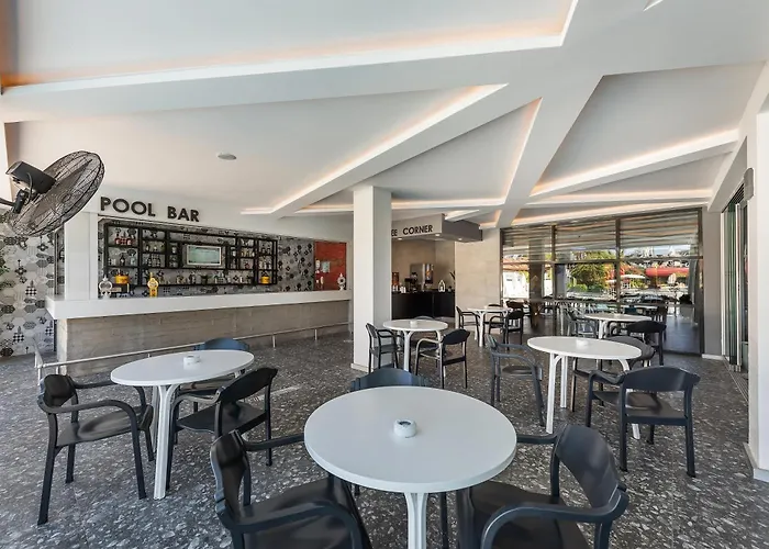Boutique White City Beach Adult Only Konaklı