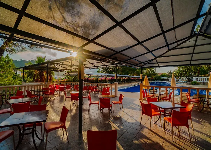 Senza Garden Holiday Club Konaklı