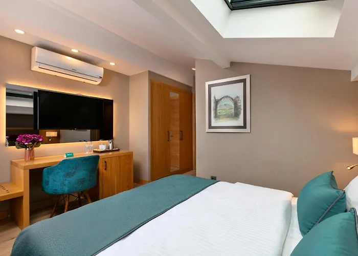 Pukka Hotel Antalia