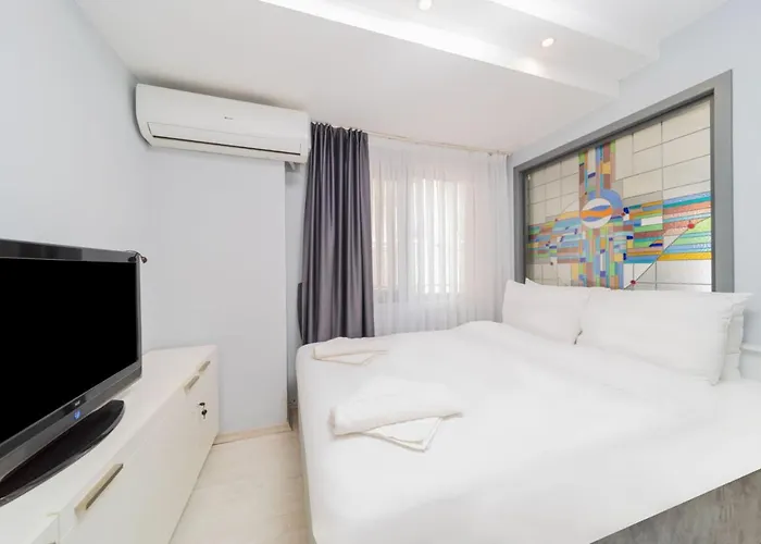 Cozy Flat Near Sea With Balcony In Muratpasa Antalya