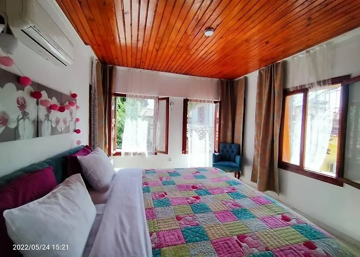 Privates Villa Historic Captain'S House Triblex Kale Ici Antalya